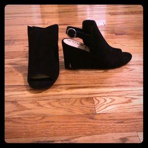 Sam Edelman Shoes - Warick Suede Wedge Sam Edelman Shoes - Warick Suede Wedge